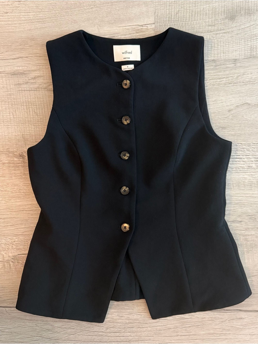 Aritzia Wilfred Black Regal Vest - Crepette